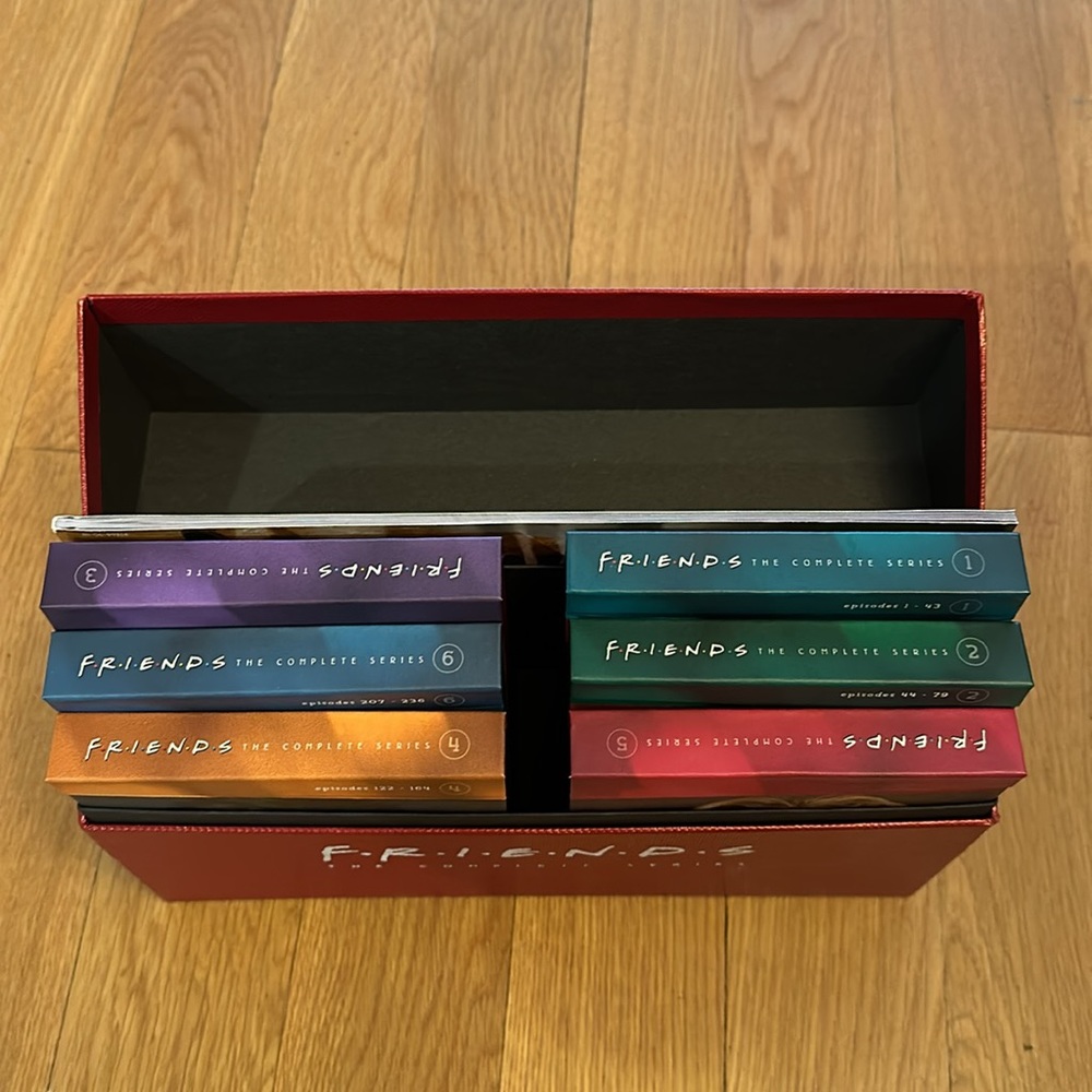 Friends Complete Box Set - Picture 2 of 2
